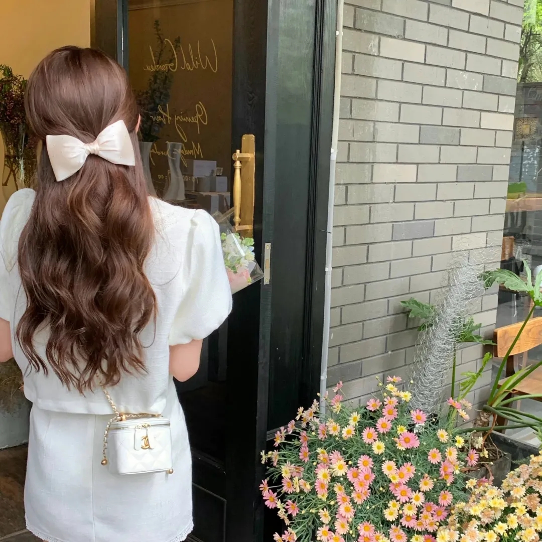 傅总又双叒孕吐了